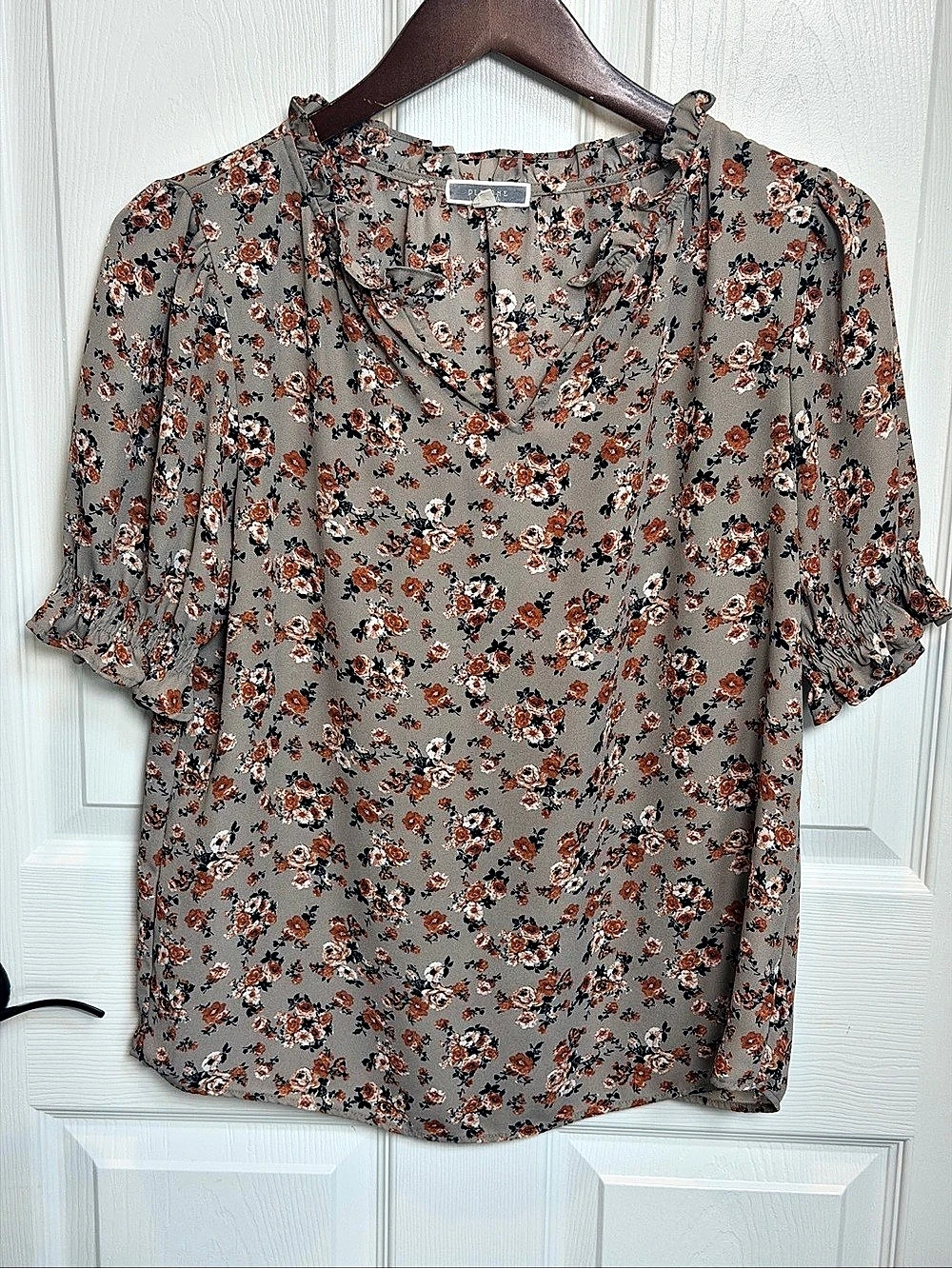 Pleione Cottagecore Floral Short Sleeve Puffy Blouse  Sz Small